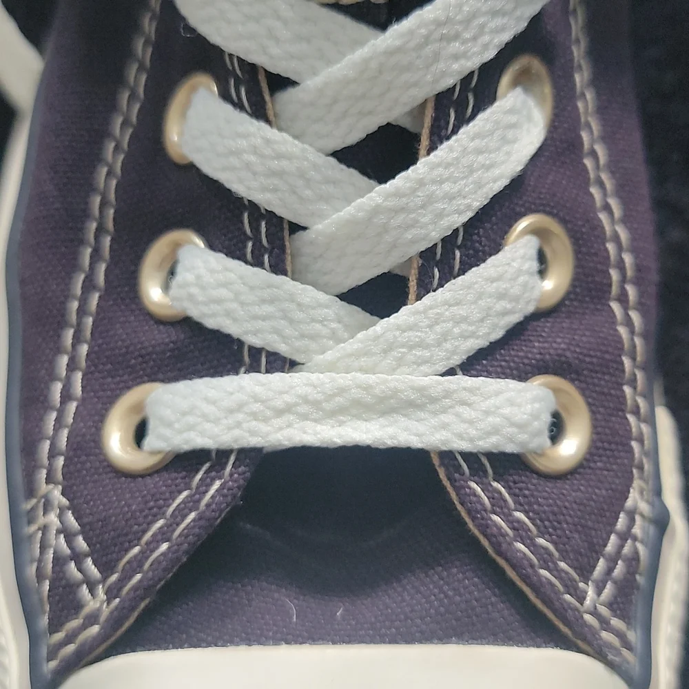 Converse - Picture 7 of 9